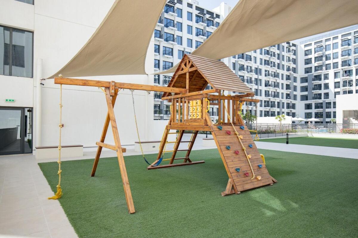 Botanical Bliss 1br * Dubai